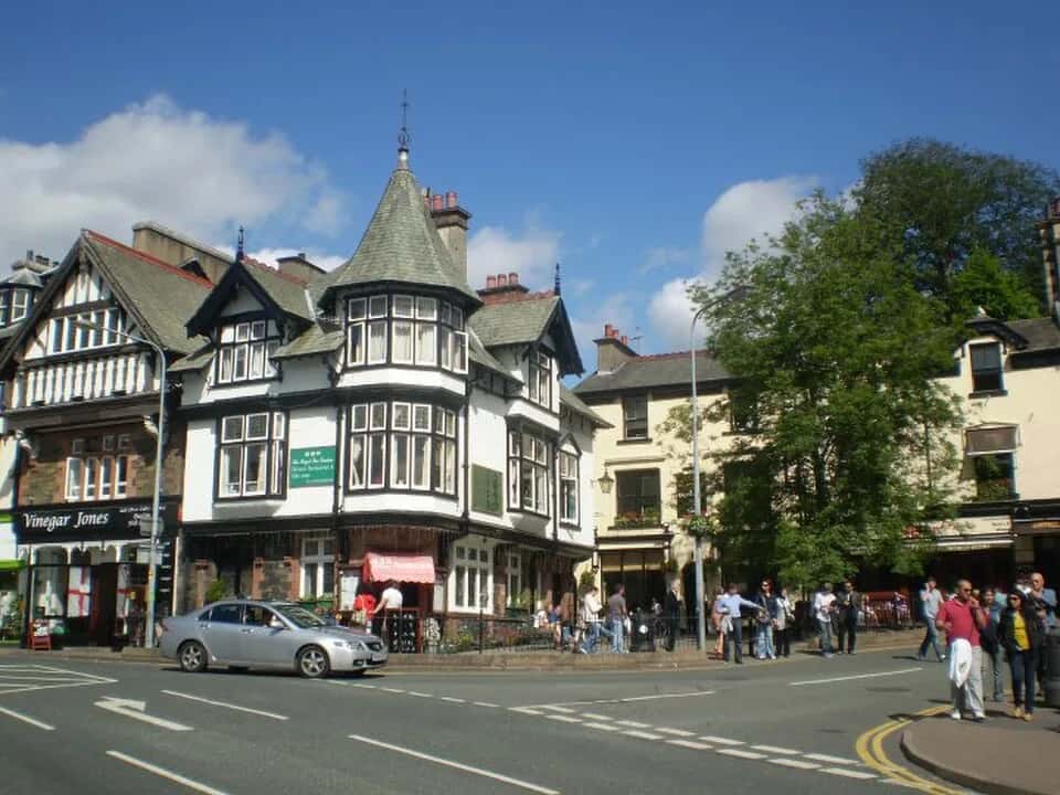 Bowness